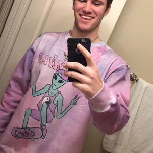 Meet your Posher, Conner